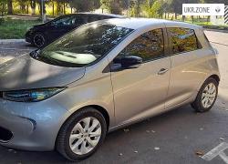 Хэтчбек 5 дверей Renault ZOE I 2016 в Дрогобыче