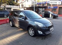 Компактвэн Renault Scenic III 2011 в Раздельной