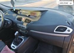 Компактвэн Renault Scenic III 2010 в Вишневом