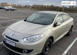 Седан Renault Fluence I 2010 в Ровно