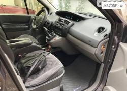 Компактвен Renault Scenic II 2005 у Ужгороді