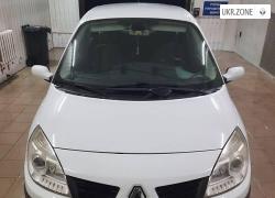 Компактвэн Renault Scenic II Рестайлинг 2007 в Лохвице