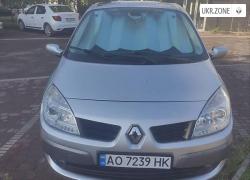 Компактвен Renault Scenic II Рестайлінг 2007 у Ужгороді