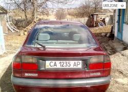Лифтбек Renault Laguna I 1996 в Жашкове