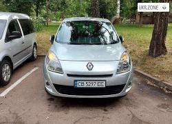 Компактвен Renault Scenic III 2011 у Чернігові