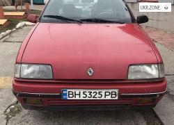 Седан Renault 19 II 1993 в Одессе