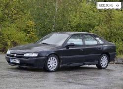 Хэтчбек 5 дверей Renault Safrane I 1993 в Калуше