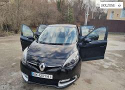 Компактвен Renault Scenic 2013 у Львові