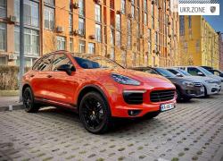 Внедорожник 5 дверей Porsche Cayenne II (958) Рестайлинг 2015 в Киеве