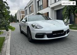 Универсал 5 дверей Porsche Panamera II 2019 в Тернополе