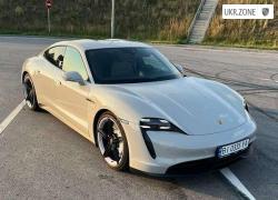Седан Porsche Taycan I 2020 в Полтаве