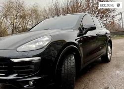 Внедорожник 5 дверей Porsche Cayenne II (958) Рестайлинг 2015 в Житомире