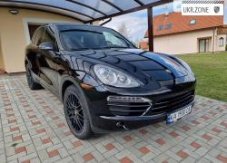 Внедорожник 5 дверей Porsche Cayenne 2014 в Киеве