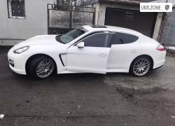 Хэтчбек 5 дверей Porsche Panamera I 2010 в Киеве