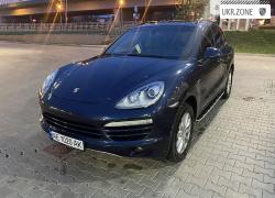 Внедорожник 5 дверей Porsche Cayenne 2014 в Днепре