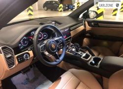 Внедорожник 5 дверей Porsche Cayenne 2018 в Киеве