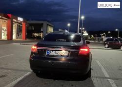 Седан Saab 9-5 2010 у Ужгороді