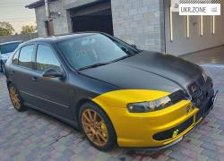 Хетчбек 5 дверей SEAT Leon 2005 у Запоріжжі