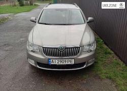 Универсал 5 дверей Skoda Superb II 2010 в Борисполе