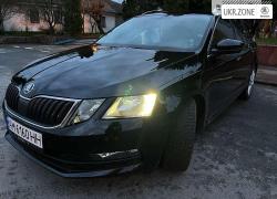 Универсал 5 дверей Skoda Octavia III (A7) Рестайлинг 2018 в Житомире