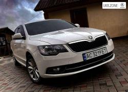 Лифтбек Skoda Superb II Рестайлинг 2014 в Сокале