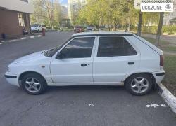 Хэтчбек 5 дверей Skoda Felicia I Рестайлинг 2000 в Харькове