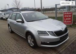Універсал 5 дверей Skoda Octavia 2017 у Одесі