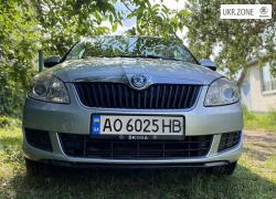 Хэтчбек 5 дверей Skoda Fabia 2010 в Борисполе