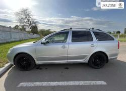 Универсал 5 дверей Skoda Octavia 2009 в Прилуках
