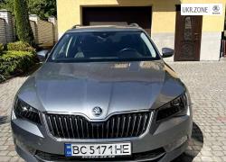 Универсал 5 дверей Skoda Superb III 2016 в Львове
