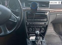 Универсал 5 дверей Skoda Superb 2013 в Киеве