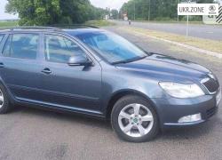 Универсал 5 дверей Skoda Octavia 2011 в Ромнах