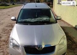 Компактвен Skoda Roomster I 2009 у Луцьку