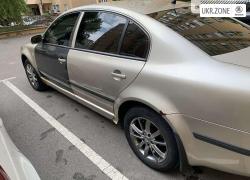 Седан Skoda Superb I 2005 у Києві
