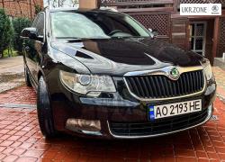Универсал 5 дверей Skoda Superb II 2010 в Сваляве