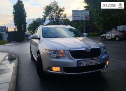 Универсал 5 дверей Skoda Superb II 2010 в Киеве