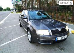 Седан Skoda Superb I 2002 в Гостомеле