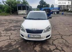 Хэтчбек 5 дверей Skoda Fabia II Рестайлинг 2013 в Славянске