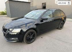 Универсал 5 дверей Skoda Octavia III (A7) Рестайлинг 2018 в Житомире