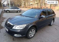 Універсал 5 дверей Skoda Octavia 2011 у Дніпрі