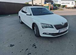Лифтбек Skoda Superb 2015 в Путивле