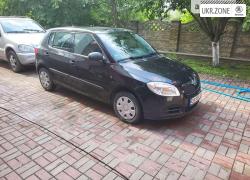 Хэтчбек 5 дверей Skoda Fabia 2010 в Черкассах