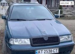 Лифтбек Skoda Octavia 2000 в Яремче