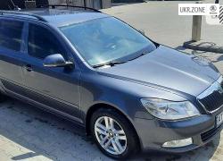 Универсал 5 дверей Skoda Octavia 2011 в Калуше