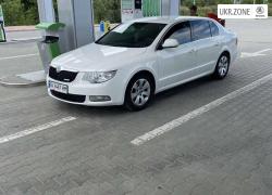Лифтбек Skoda Superb II 2012 в Каменец-Подольском