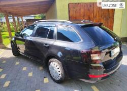 Универсал 5 дверей Skoda Octavia 2017 в Мостиске