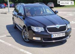 Универсал 5 дверей Skoda Superb II 2010 в Киеве