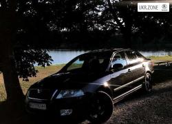 Ліфтбек Skoda Octavia 2006 у Ужгороді