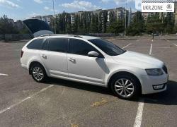 Универсал 5 дверей Skoda Octavia III (A7) 2016 в Николаеве