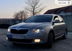 Ліфтбек Skoda Superb 2013 у Дрогобичі
